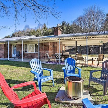 Blue Ridge Mountain Escape With Hot Tub, Grill! Villa Brevard Dış mekan fotoğraf